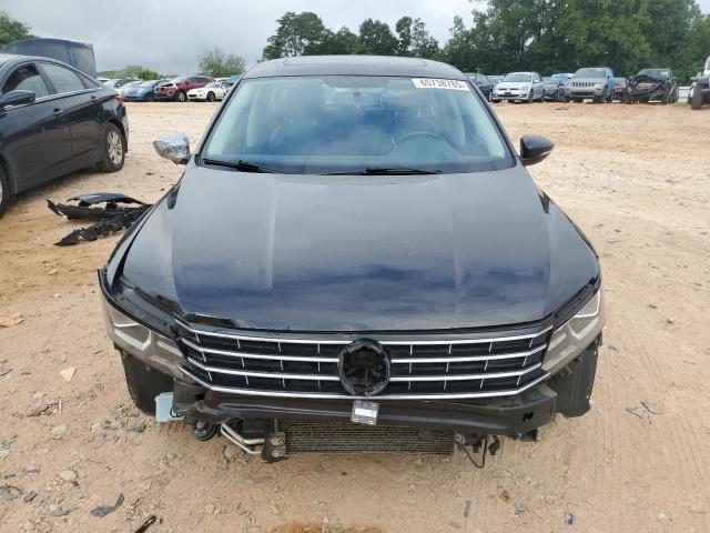  VOLKSWAGEN PASSAT 2017 Czarny