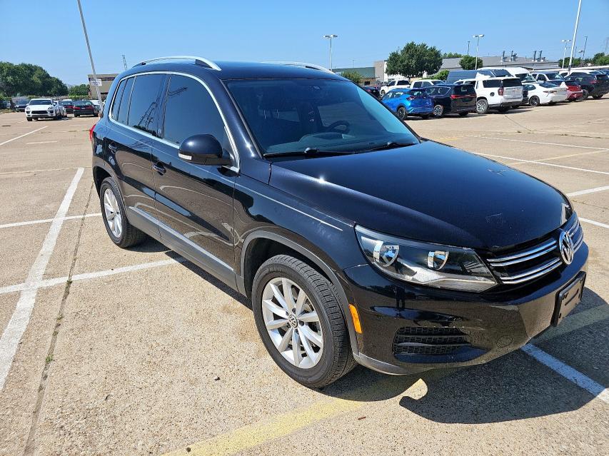 Parquets VOLKSWAGEN TIGUAN 2017 Black