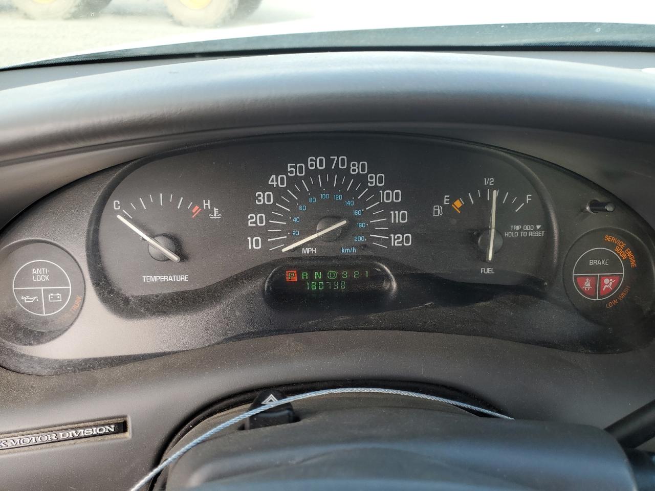 2001 Buick Century Limited VIN: 2G4WY55J811164048 Lot: 62792435
