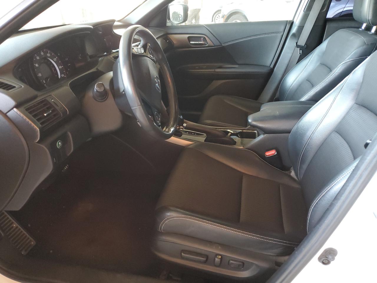 2017 Honda Accord Sport VIN: 1HGCR2F54HA053485 Lot: 64662685