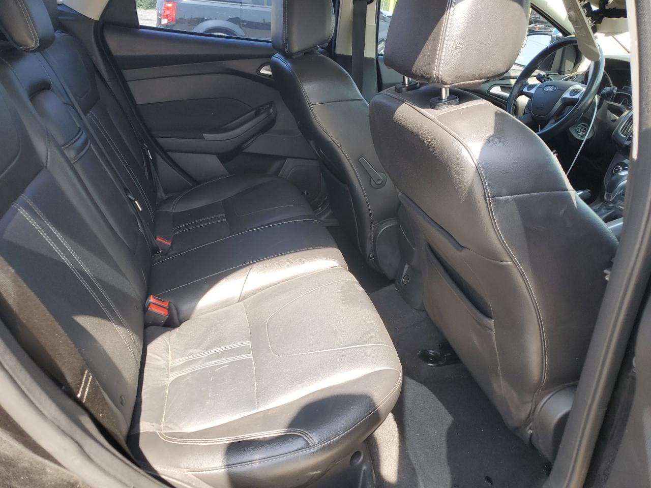 2012 Ford Focus Titanium VIN: 1FAHP3N27CL420339 Lot: 63304255