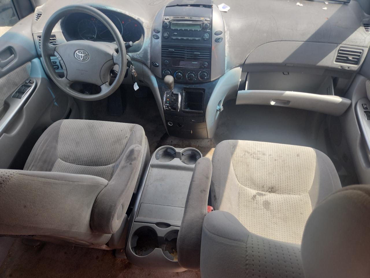 2008 Toyota Sienna Ce VIN: 5TDZK23C88S220840 Lot: 64753195