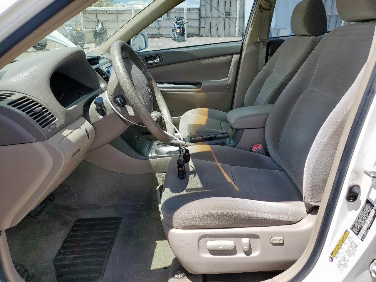 2005 Toyota Camry Le VIN: 4T1BE32K45U531837 Lot: 63315025