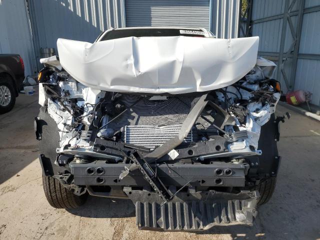  CHEVROLET COLORADO 2024 Белы