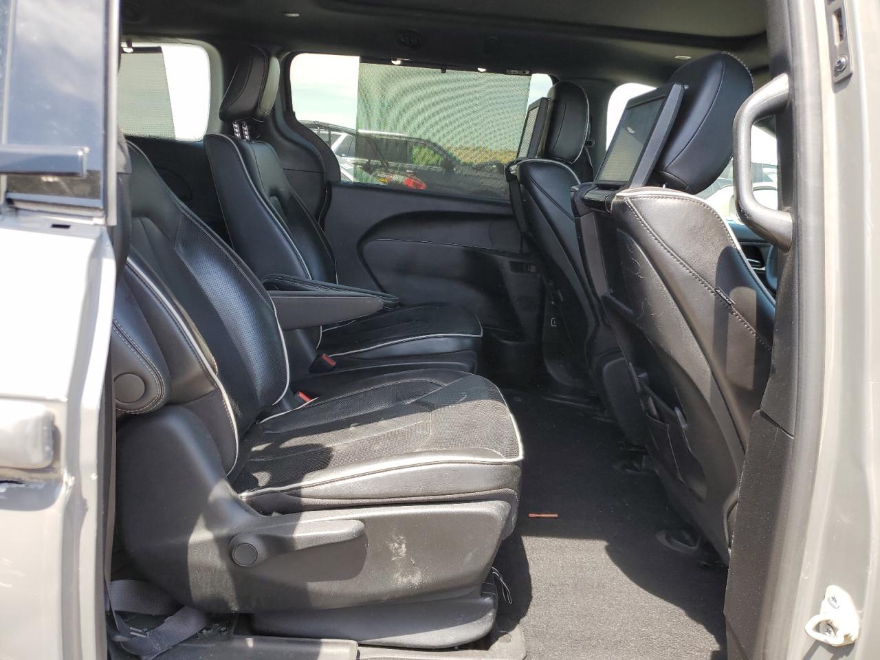 2022 Chrysler Pacifica Hybrid Limited VIN: 2C4RC1S75NR137172 Lot: 66886785