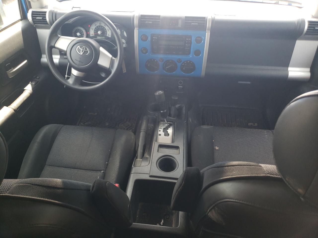 2007 Toyota Fj Cruiser VIN: JTEBU11F770100172 Lot: 64811985