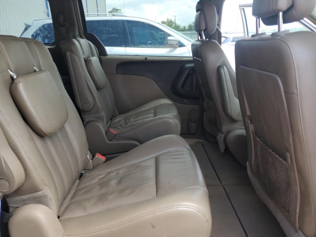 2014 Chrysler Town & Country Touring VIN: 2C4RC1BG9ER276768 Lot: 63937935
