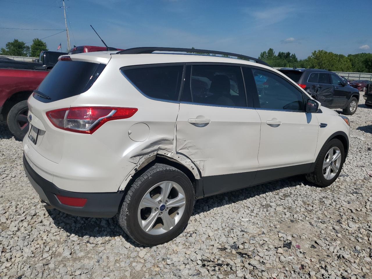1FMCU0GX7GUB06447 FORD ESCAPE 2016