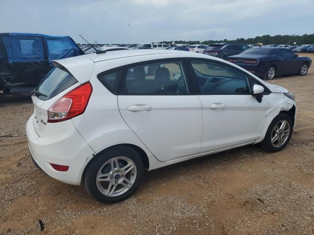  FORD FIESTA 2017 Biały