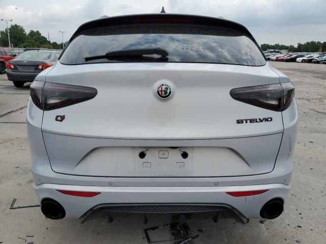  ALFA ROMEO STELVIO 2021 Srebrny