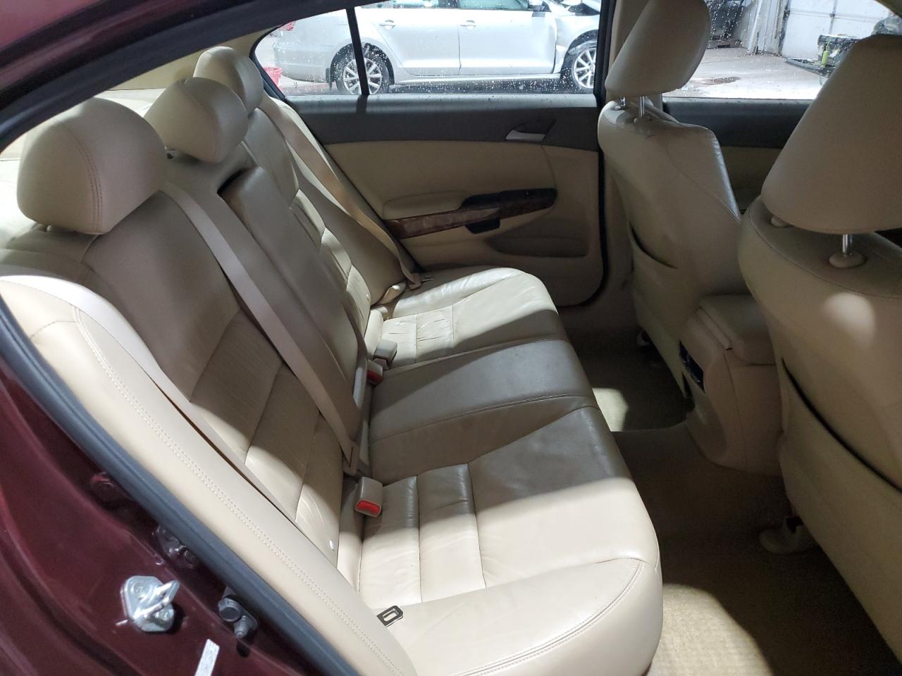 2010 Honda Accord Exl VIN: 5KBCP3F83AB016284 Lot: 64984475