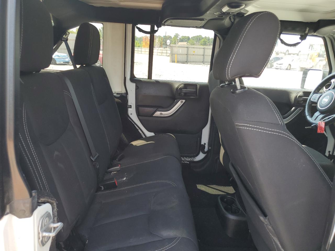 2015 Jeep Wrangler Unlimited Sahara VIN: 1C4BJWEG3FL636997 Lot: 61438495