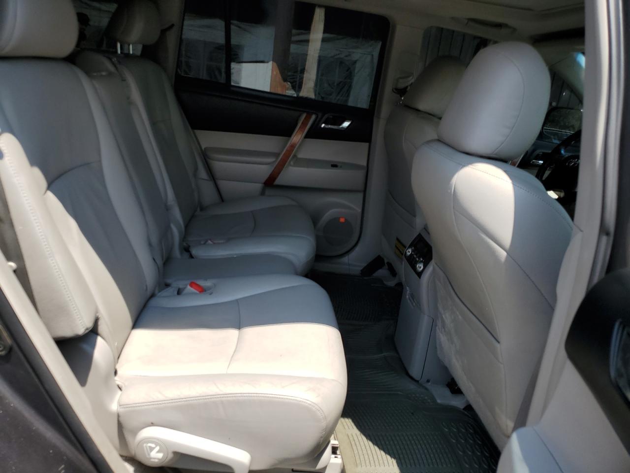 2009 Toyota Highlander Limited VIN: JTEDS42A992076015 Lot: 65430215