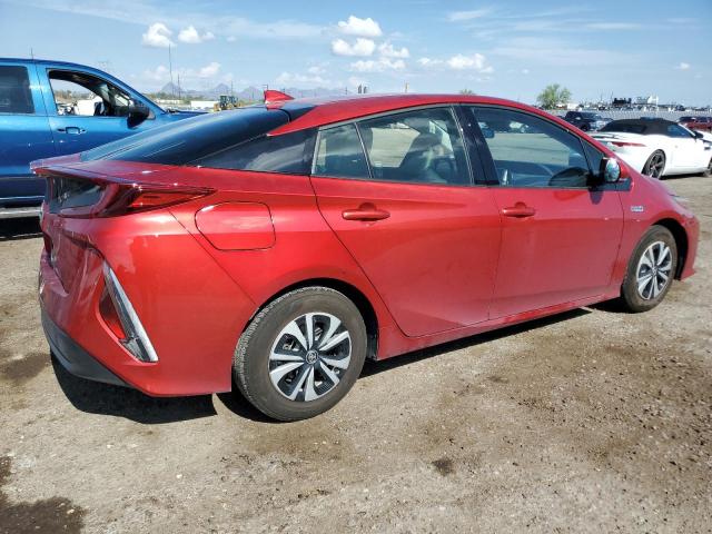  TOYOTA PRIUS 2017 Красный
