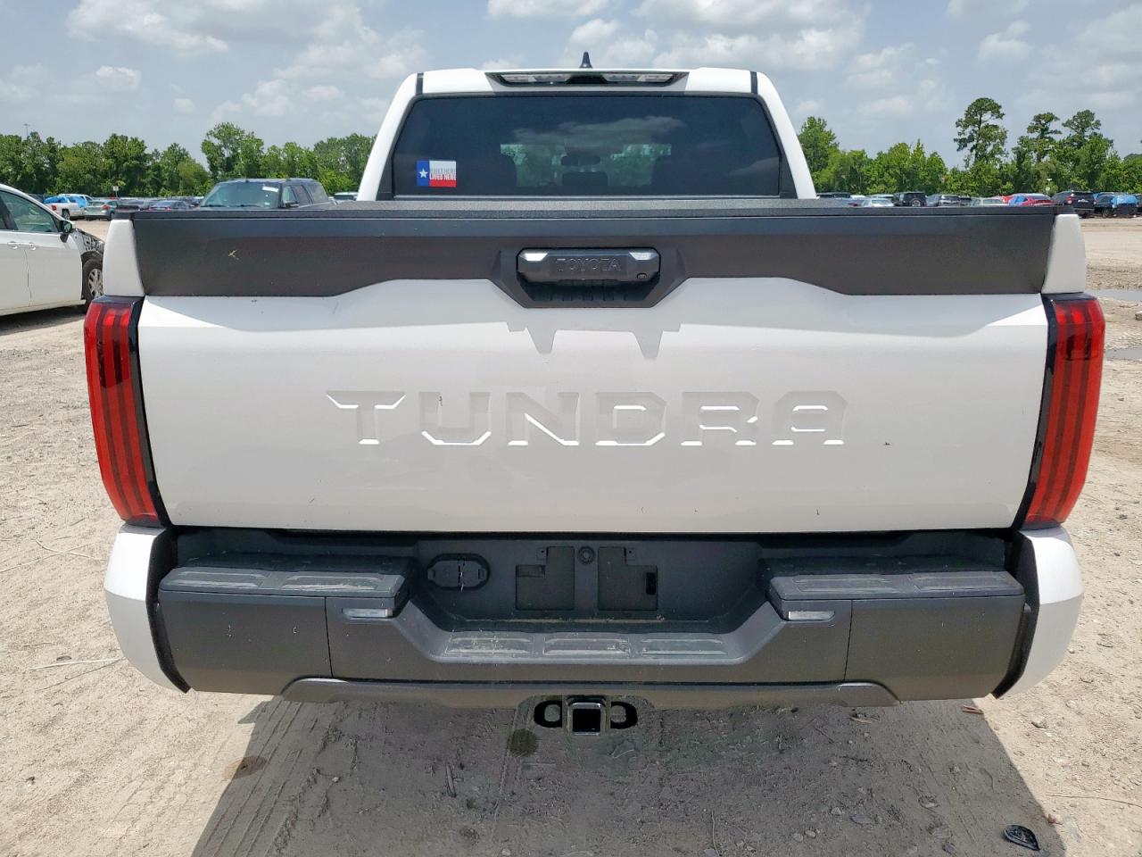 2025 Toyota Tundra Crewmax Sr VIN: 5TFKB5AB0SX046521 Lot: 63084955
