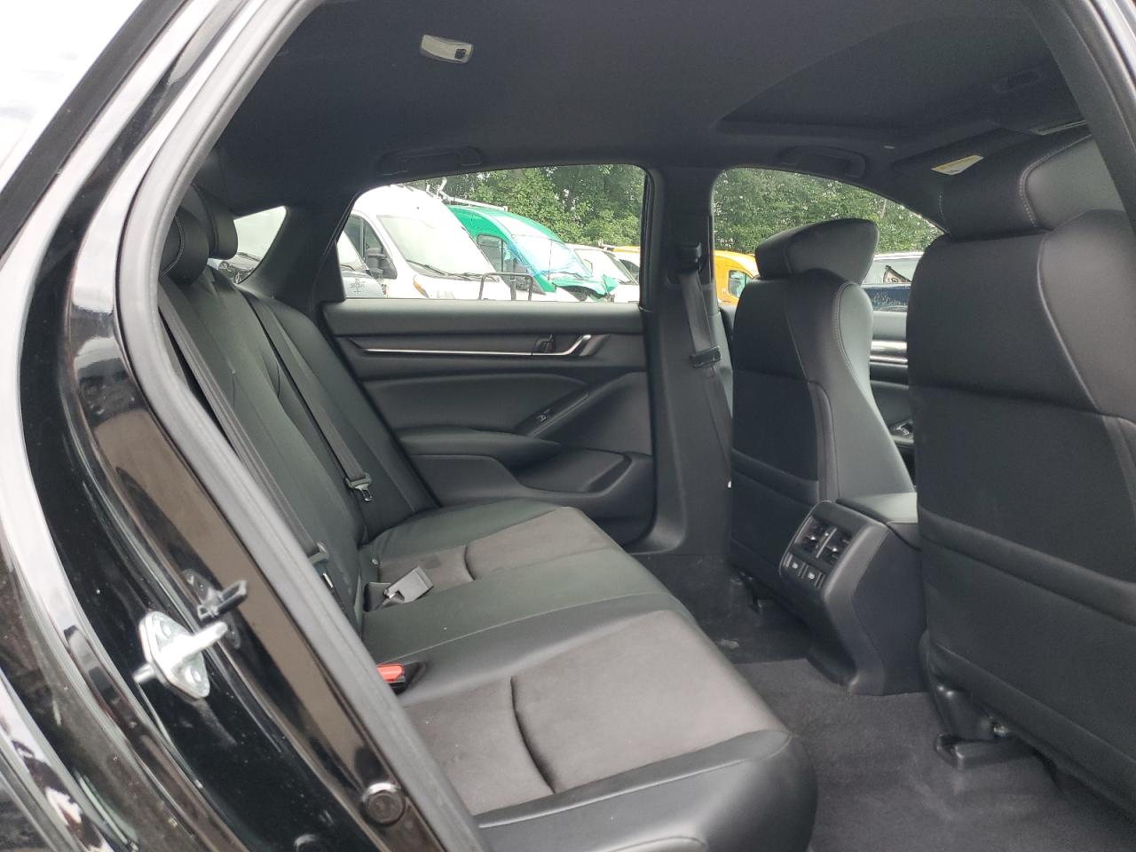 2022 Honda Accord Sport VIN: 1HGCV2F37NA021359 Lot: 61801225