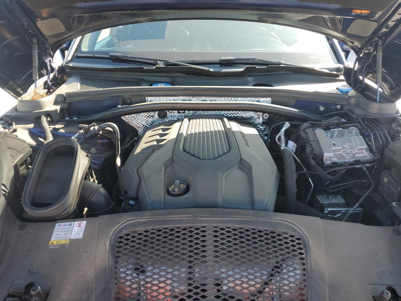 2022 Porsche Macan VIN: WP1AA2A55NLB06830 Lot: 64012085