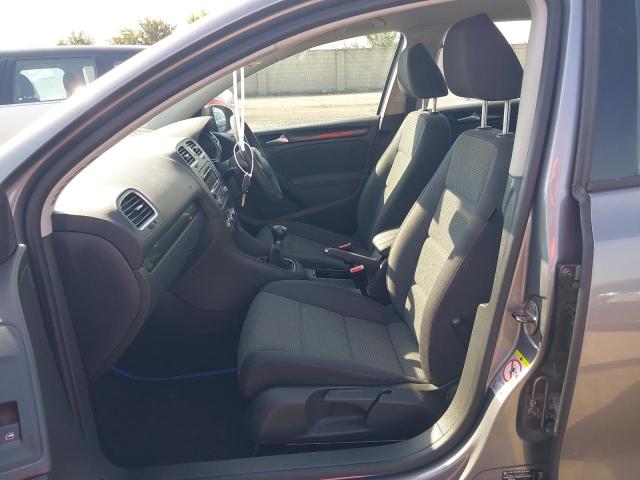 2010 VOLKSWAGEN GOLF SE TD