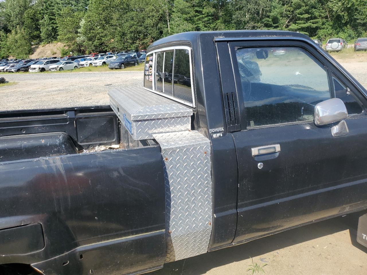 1987 Toyota Pickup Rn64 Dlx VIN: JT4RN64P3H5078130 Lot: 65207265