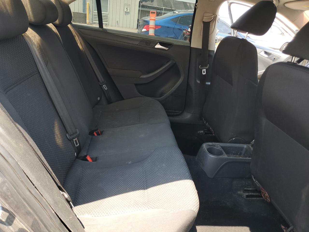 2012 Volkswagen Jetta Base VIN: 3VW1K7AJ6CM427793 Lot: 63453525