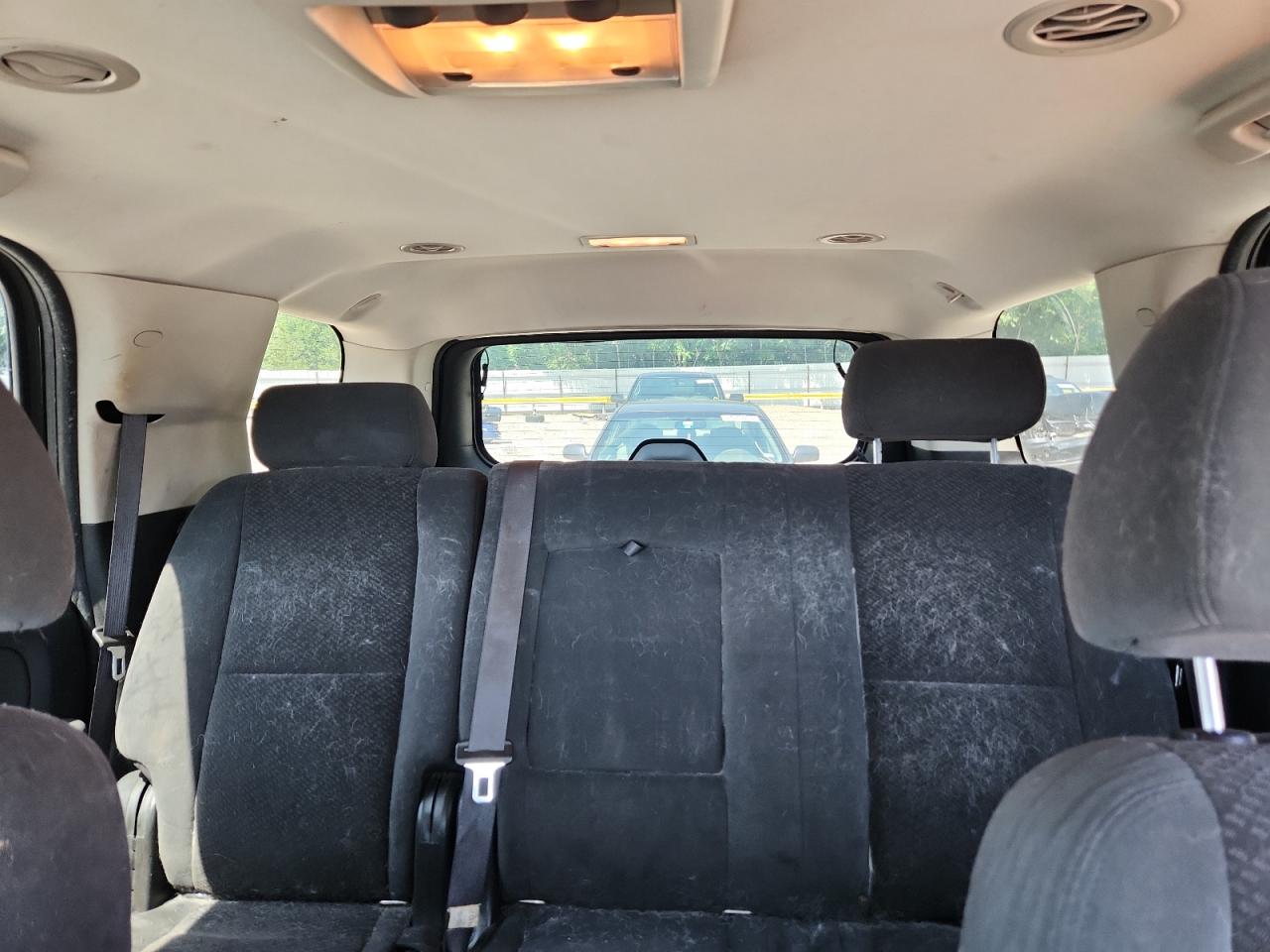 2007 Chevrolet Tahoe C1500 VIN: 1GNFC13C87R414122 Lot: 63623125