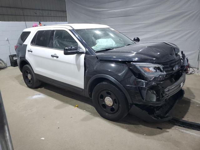 FORD EXPLORER 2019 Черный