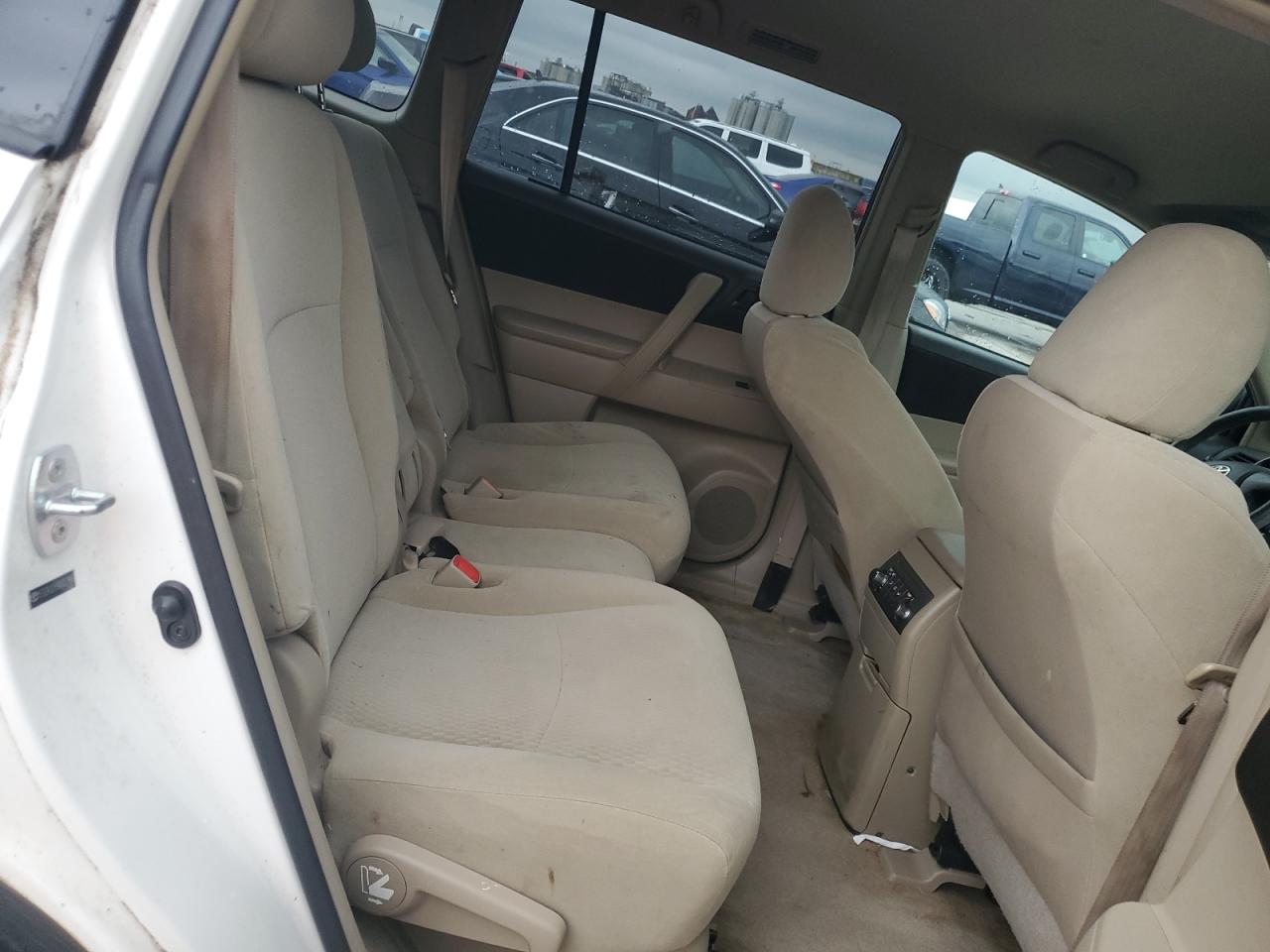 2010 Toyota Highlander VIN: 5TDZK3EH9AS022966 Lot: 65136135