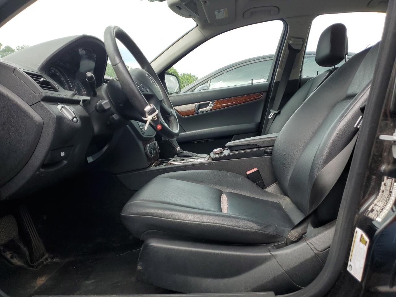 2009 Mercedes-Benz C 300 4Matic VIN: WDDGF81X29R055670 Lot: 63527735