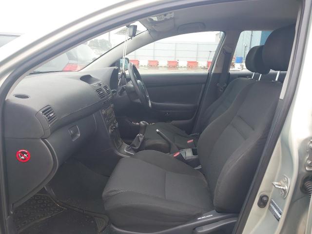 2005 TOYOTA AVENSIS CO