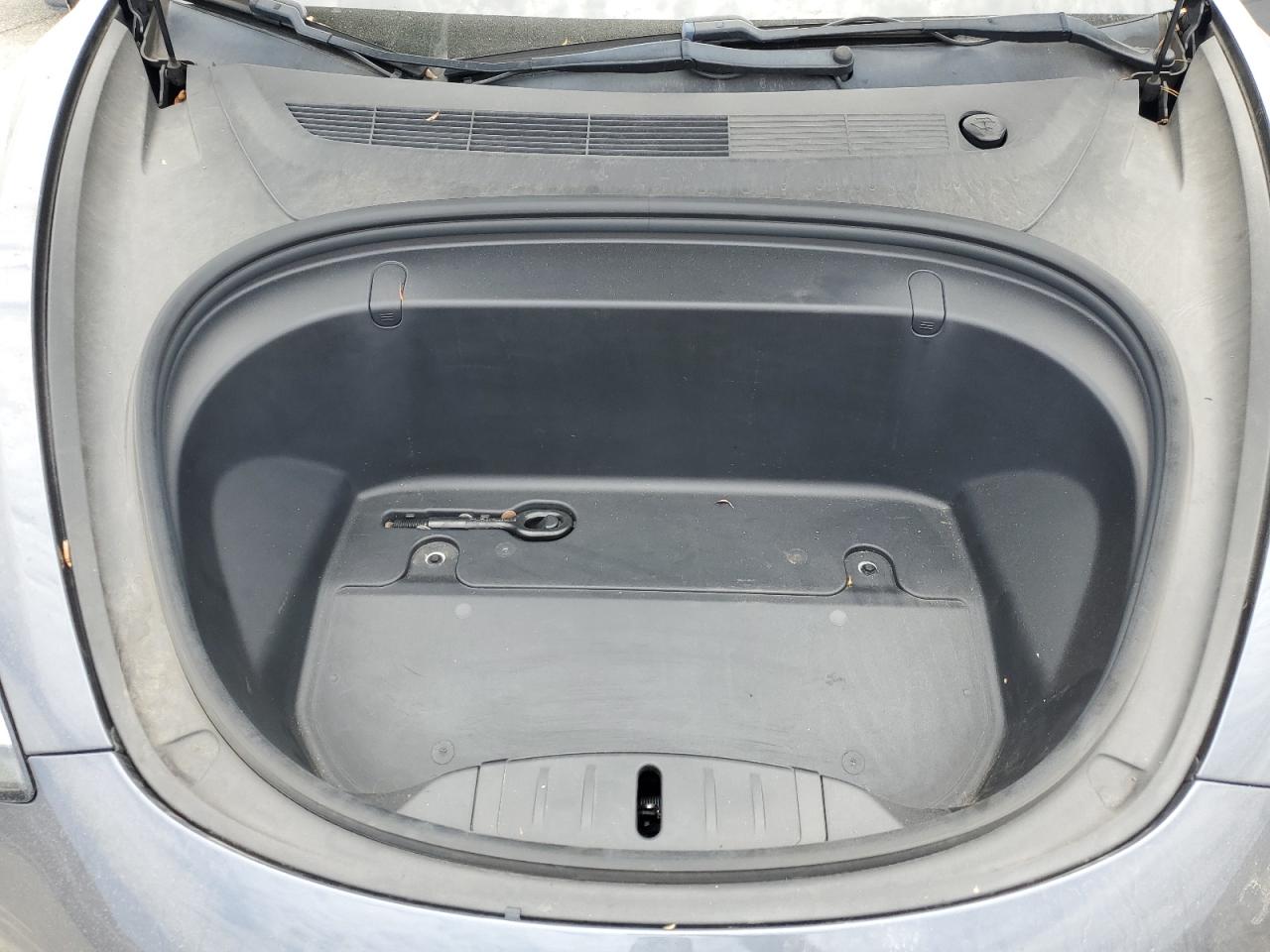 2019 Tesla Model 3 VIN: 5YJ3E1EB1KF492945 Lot: 64828155