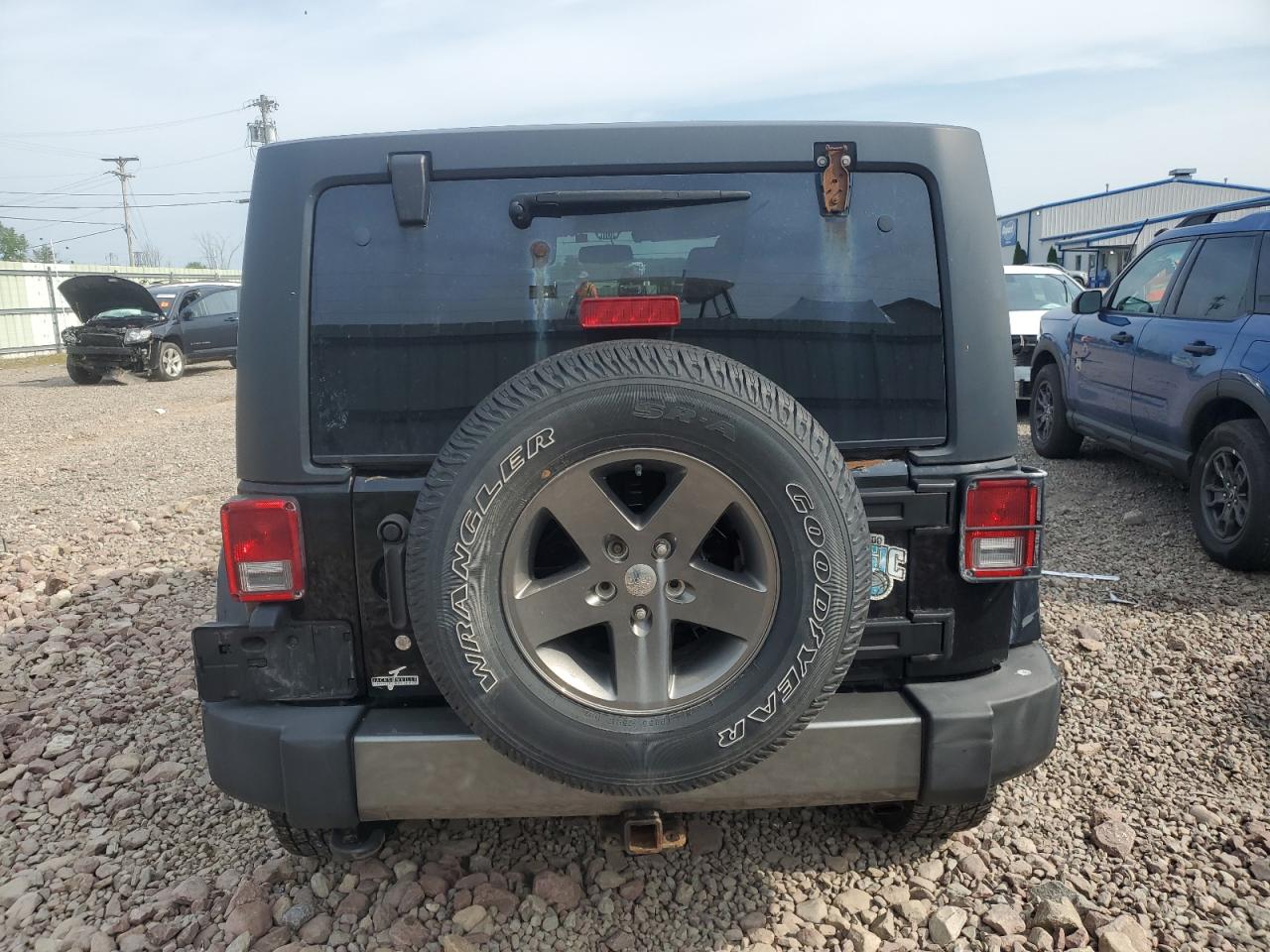 2015 Jeep Wrangler Unlimited Sport VIN: 1C4BJWDG4FL568601 Lot: 64041415