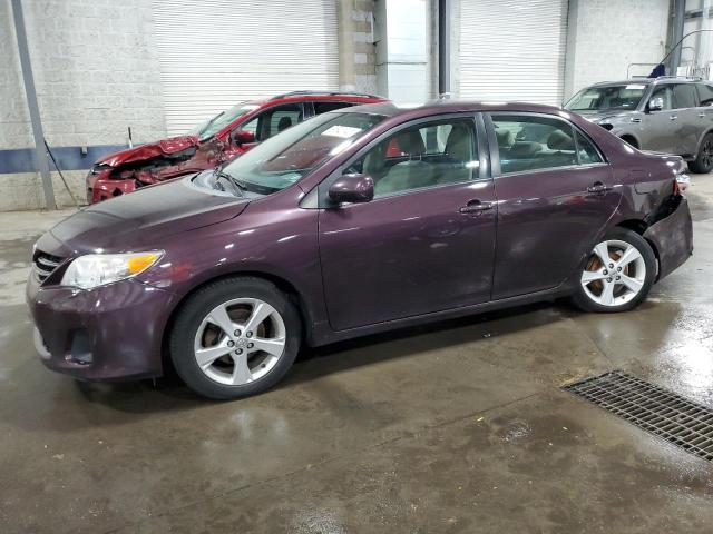  TOYOTA COROLLA 2013 Fioletowy