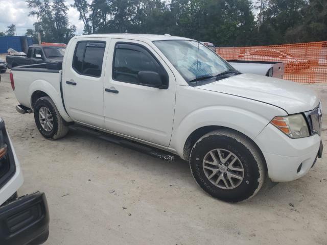  NISSAN FRONTIER 2015 Белы
