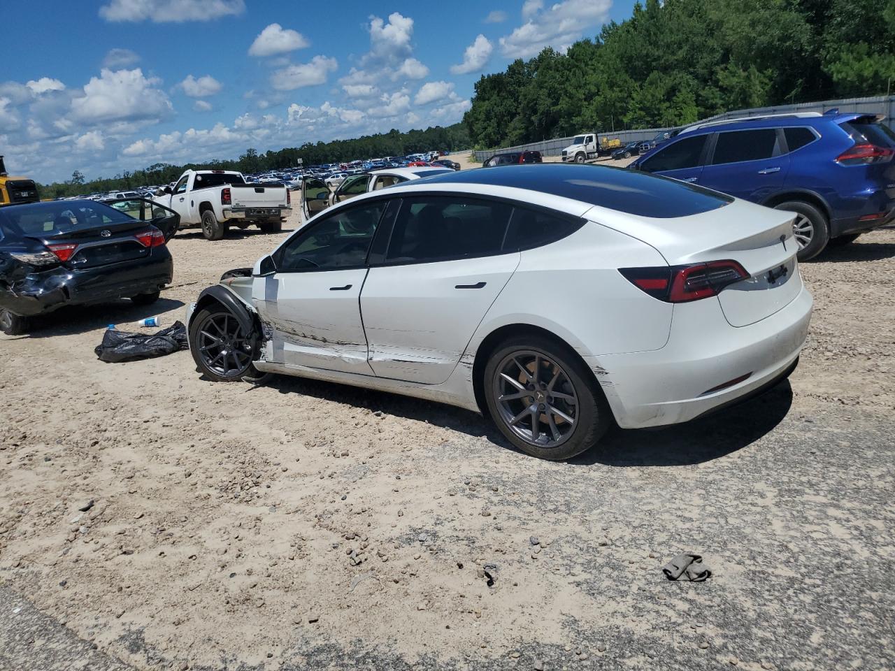 5yj3e1ea4nf321151 5YJ3E1EA4NF321151 2022 Tesla Model 3