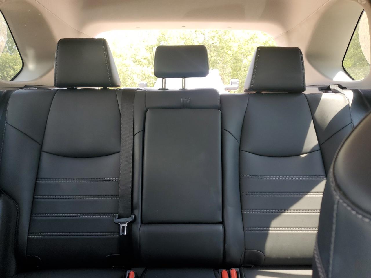 2020 Toyota Rav4 Xle VIN: 2T3R1RFV0LC068263 Lot: 66686255