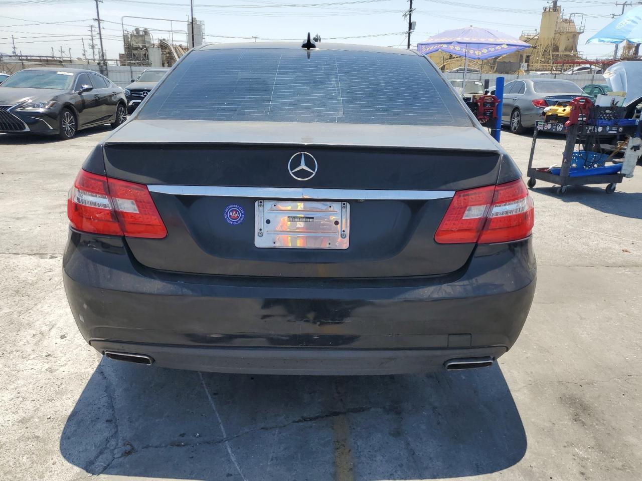 2011 Mercedes-Benz E 350 VIN: WDDHF5GB3BA438732 Lot: 65026235