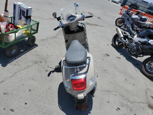 2023 VESPA GTS/SEI GIORNI 300  