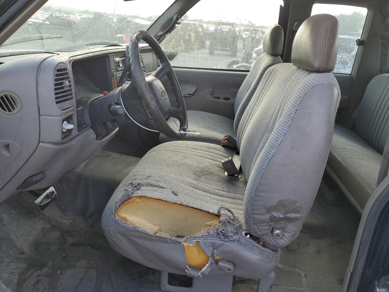 1998 Chevrolet Gmt-400 C1500 VIN: 1GCEC19M6WE156645 Lot: 65455835