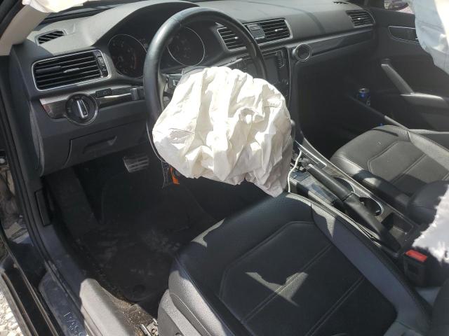  VOLKSWAGEN PASSAT 2018 Черный