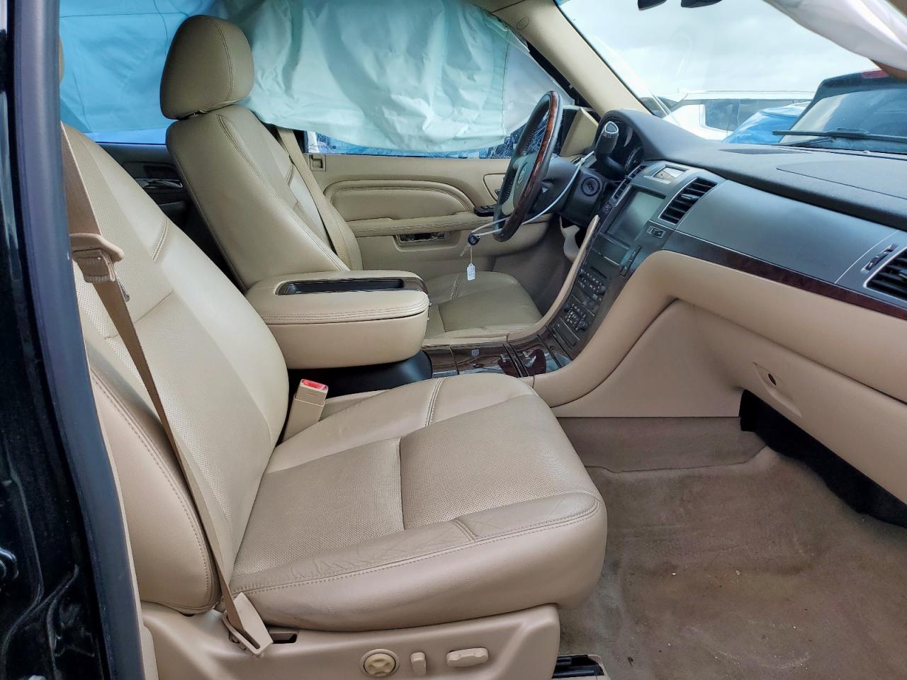 2014 Cadillac Escalade Luxury VIN: 1GYS3BEF8ER187087 Lot: 63989105