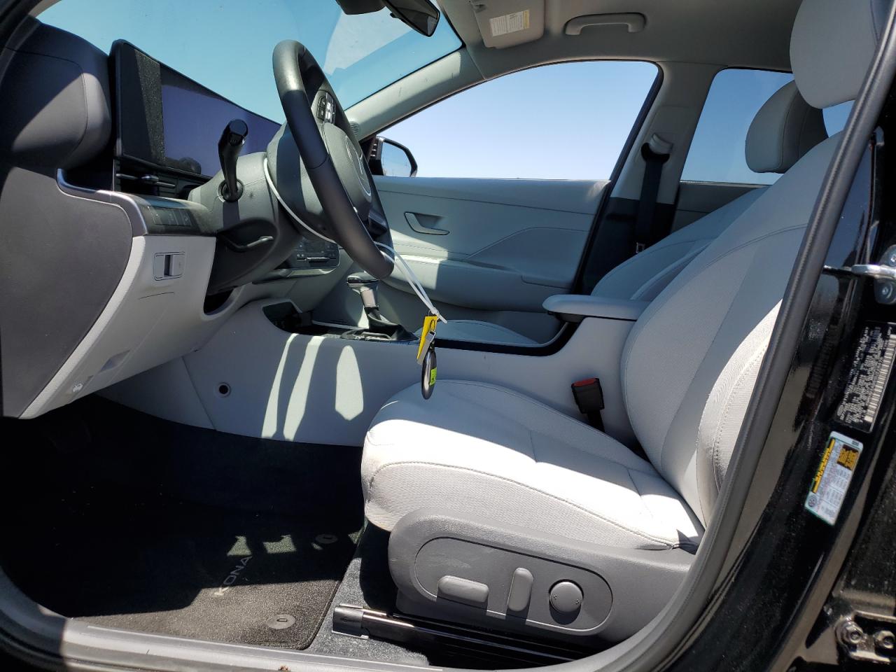 2025 Hyundai Kona Sel VIN: KM8HB3AB6SU228476 Lot: 63040615