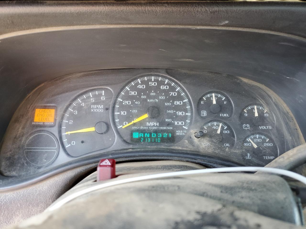 2000 Chevrolet Silverado C1500 VIN: 1GCEC14W6YZ299647 Lot: 63344075