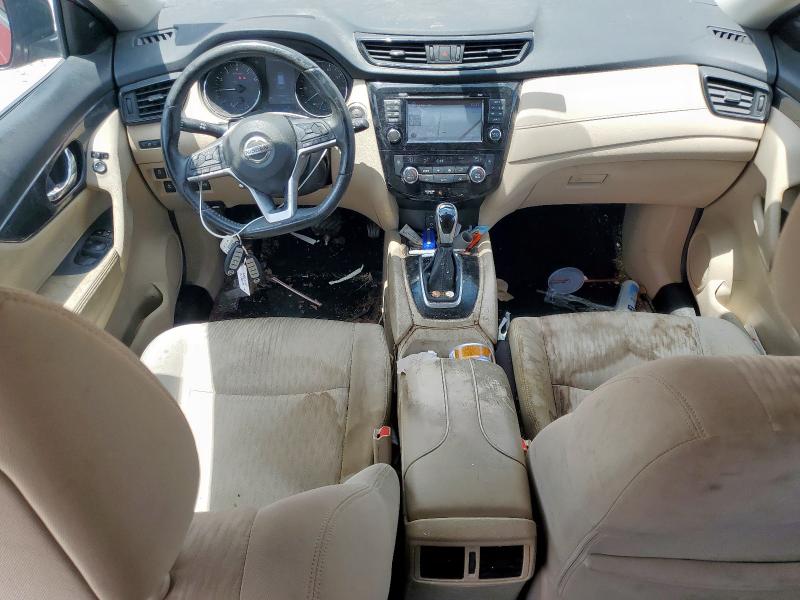  NISSAN ROGUE 2017 Czerwony