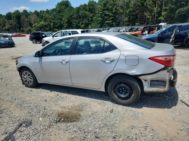  TOYOTA COROLLA 2018 Srebrny