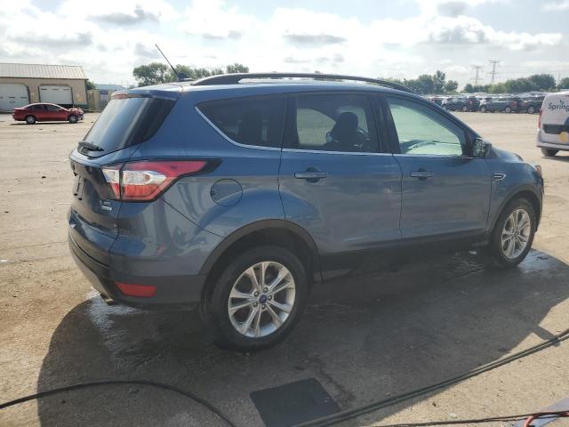 FORD ESCAPE 2018 Granatowy