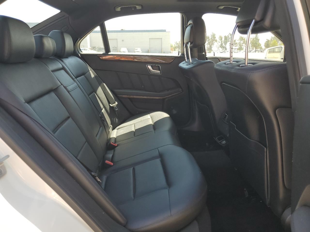 2012 Mercedes-Benz E 350 VIN: WDDHF5KBXCA588524 Lot: 62986955