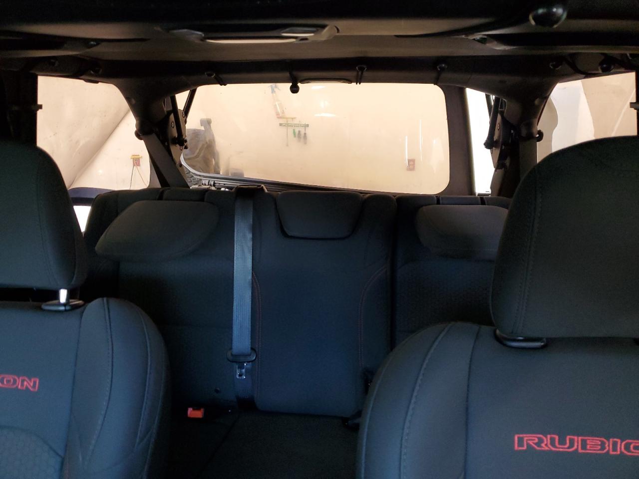 2018 Jeep Wrangler Unlimited Rubicon VIN: 1C4HJXFG8JW229652 Lot: 64998735