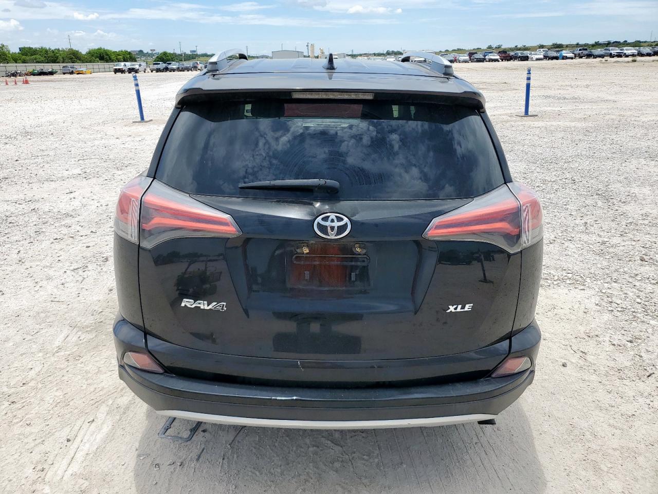 2016 Toyota Rav4 Xle VIN: 2T3WFREV3GW311946 Lot: 65682565