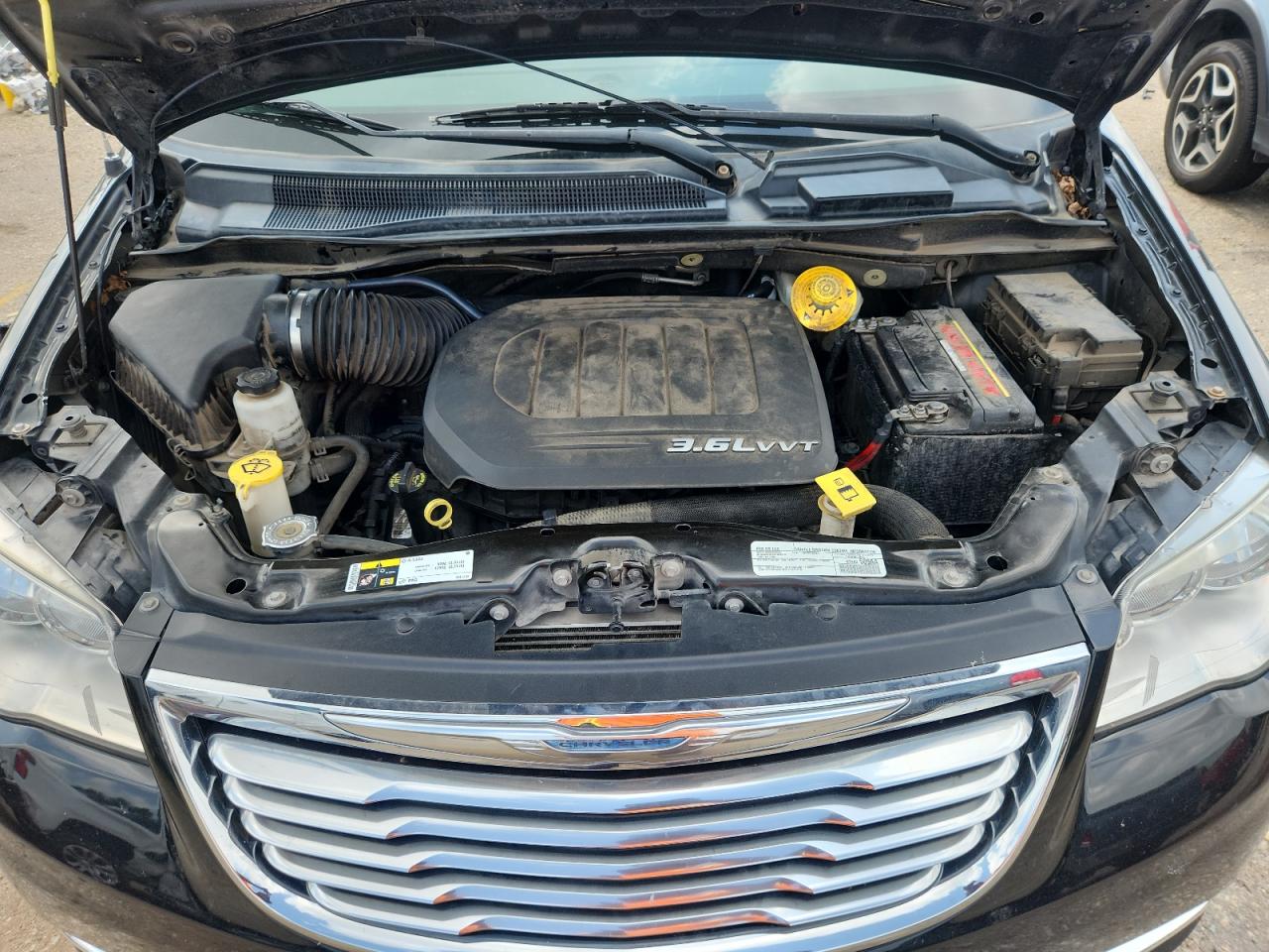 2016 Chrysler Town & Country Lx VIN: 2C4RC1AG9GR111954 Lot: 65642445