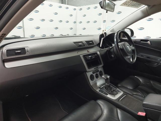 2009 VOLKSWAGEN PASSAT H-L